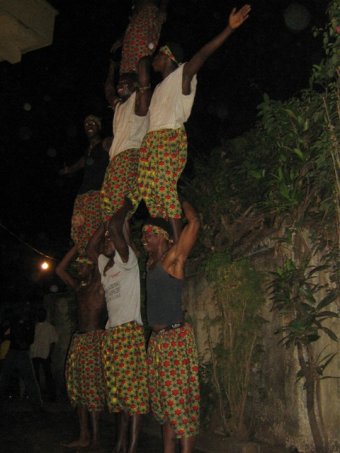 spectacle d'acrobates